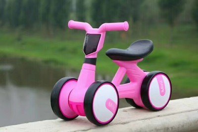Baby Balance Bike – No-Pedal Mini Tricycle for Kids & Toddlers
