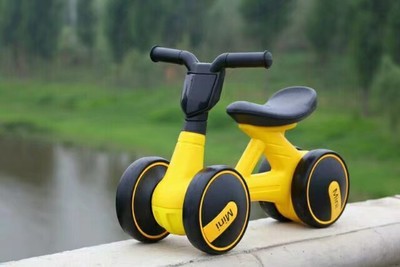 Baby Balance Bike – No-Pedal Mini Tricycle for Kids & Toddlers